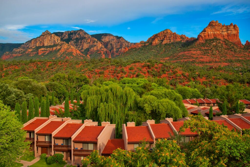Top 10 Quiet Peaceful Places To Live In The US