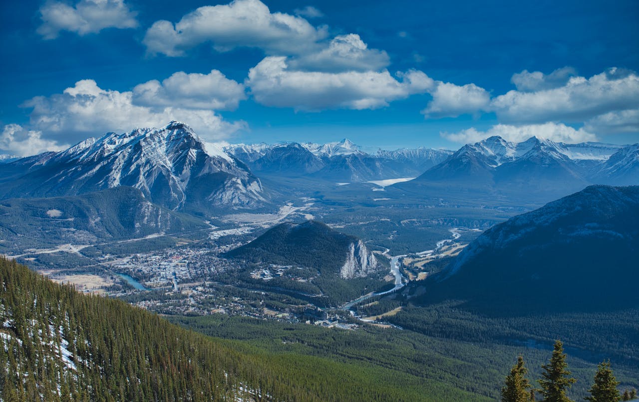 10 Cheap Relaxing Vacation Ideas For An Affordable Getaway