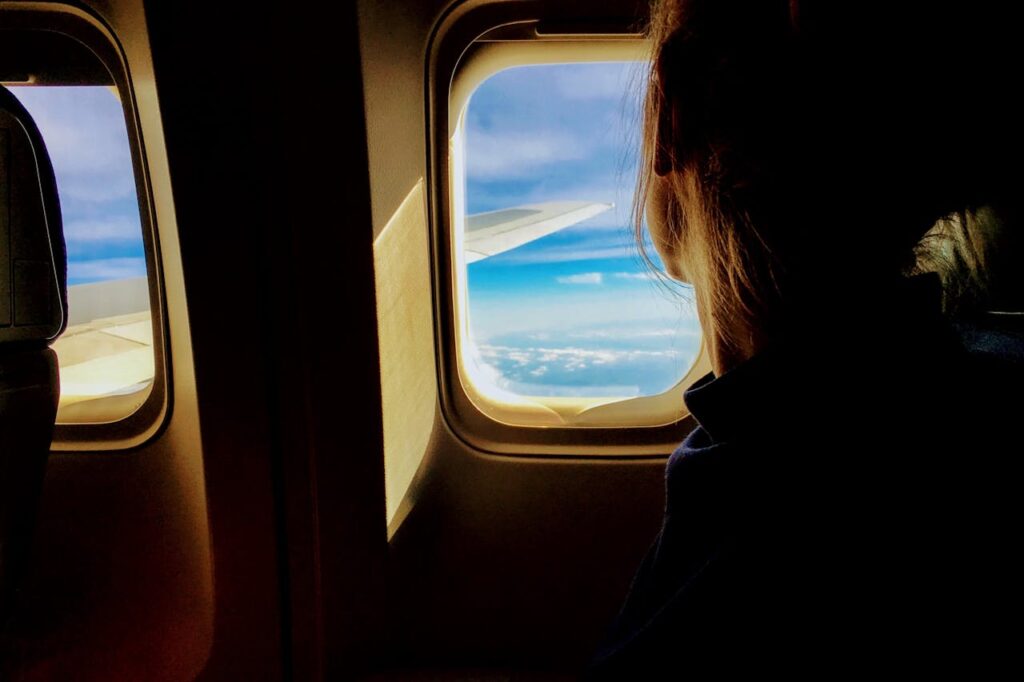 10 Essentials for a Relaxing And Comfortable Flight