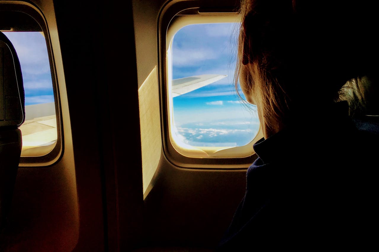10 Essentials for a Relaxing And Comfortable Flight