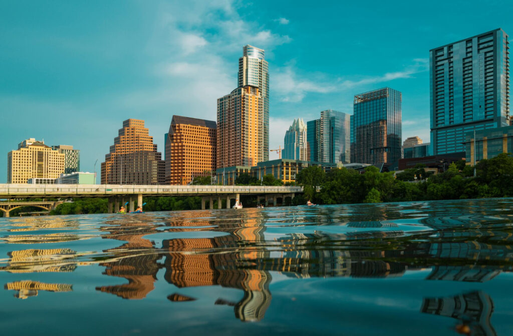 Austin Travel Guide: Live Music, BBQ & Day Trips