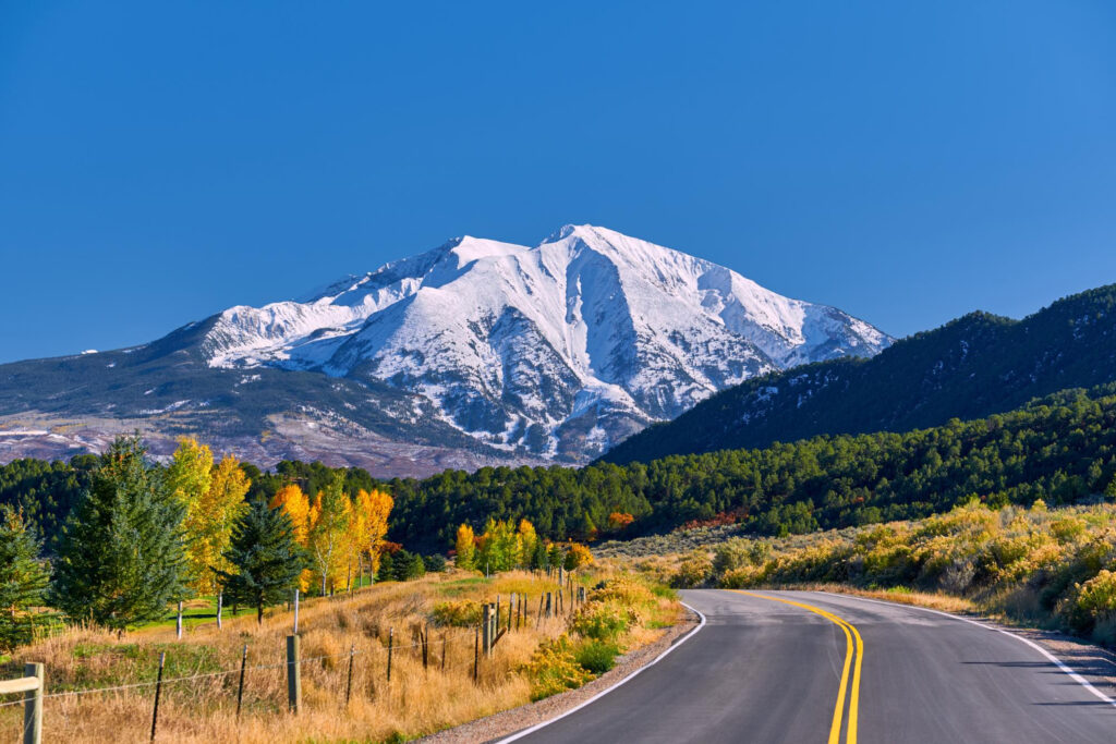 Colorado Travel Guide: Rocky Mountains & Scenic Drives