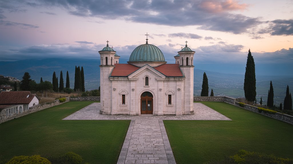 historic views and adventures