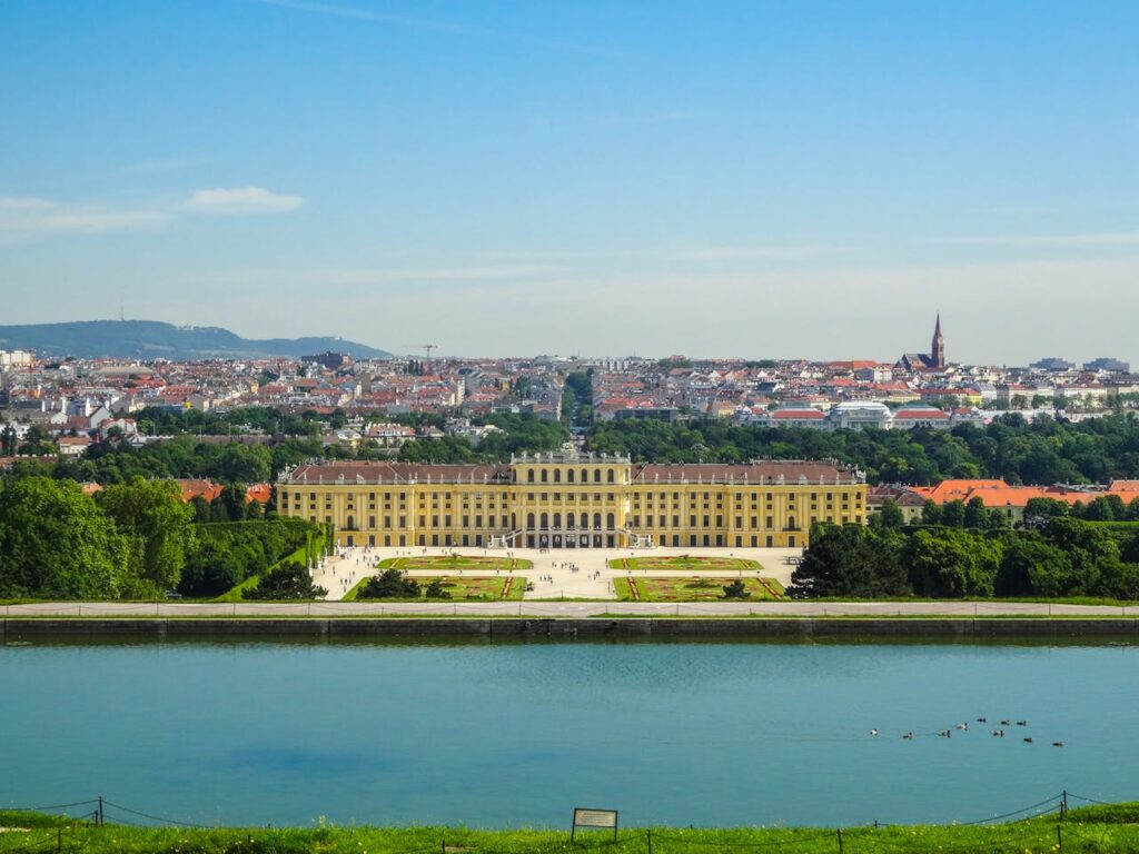 Vienna Travel Guide: Music, Cafés & Palace Tours
