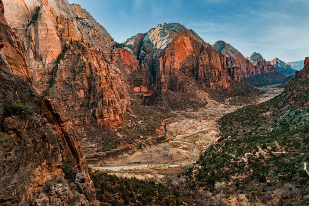Zion National Park Travel Itinerary: Best Hikes