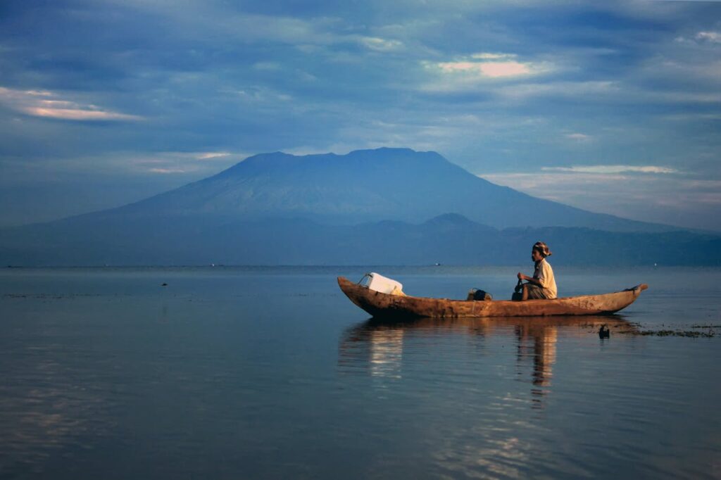 Sumatra Travel Itinerary: Wild Jungles and Culture