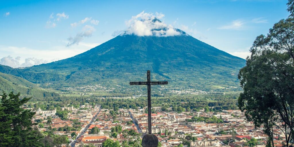 Guatemala Travel Itinerary: Mayan Ruins to Lake Atitlán