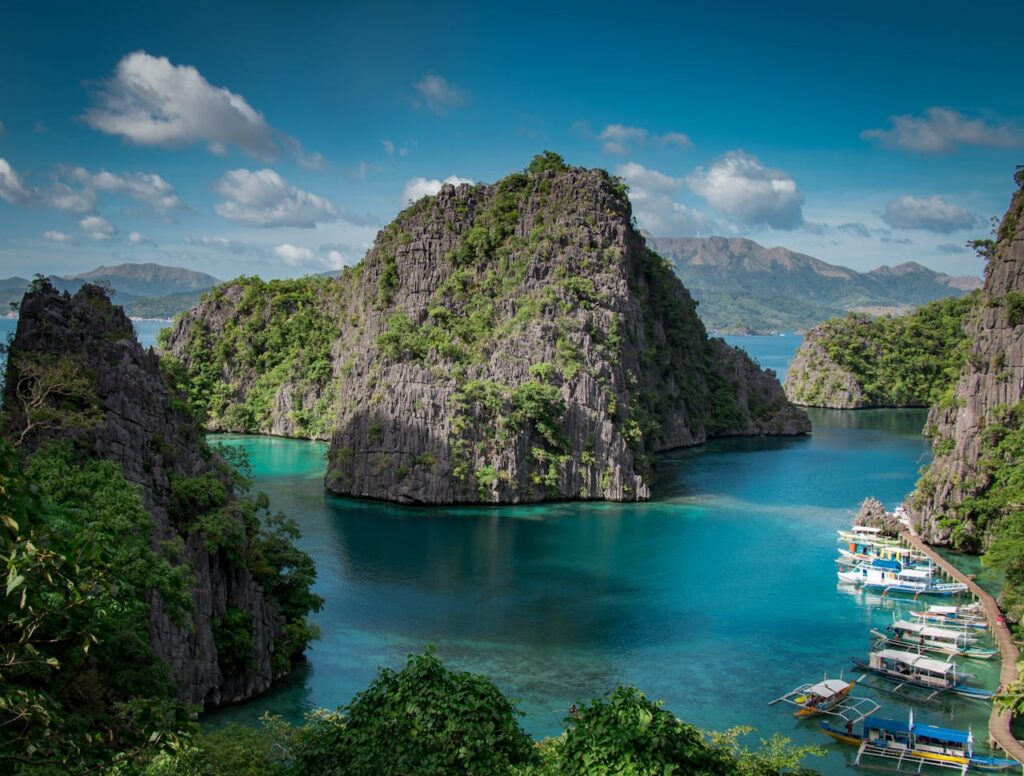 10 Amazing Places To Go For A Quiet Weekend Getaway