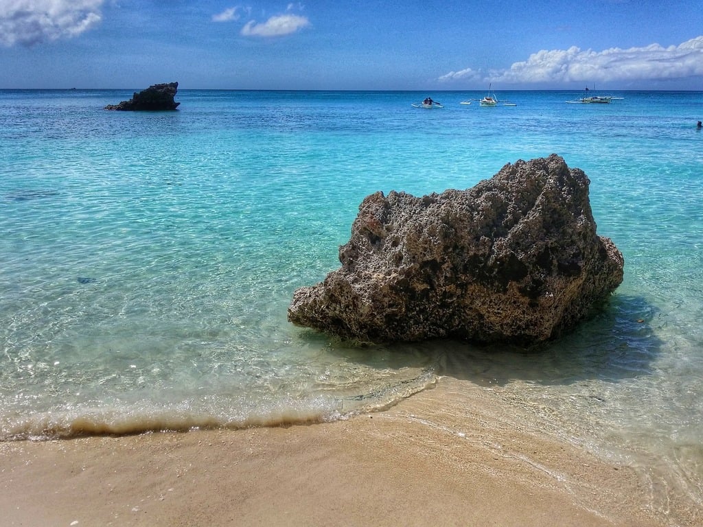 13 Relaxing Places For You Boracay To Chill Out