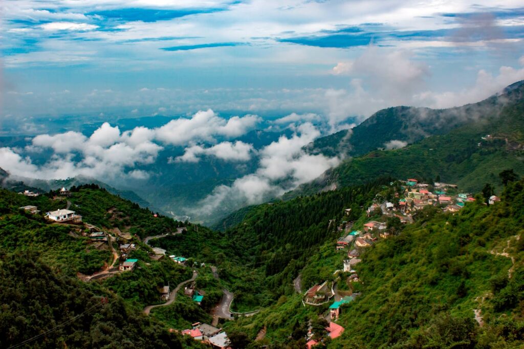 Discover The Best Relaxing Places Near Delhi For Visitors