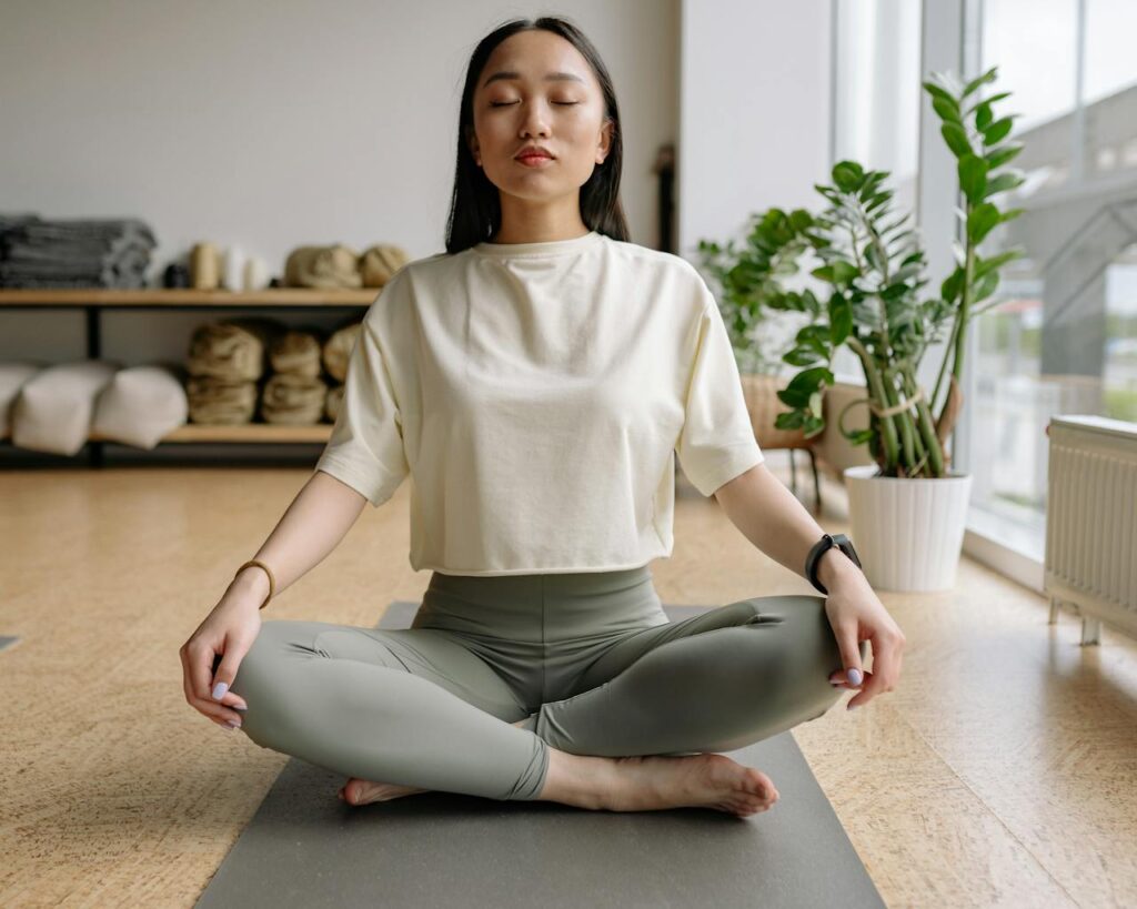 How to Calm an Anxious Mind: 15 Practical Tips and Techniques