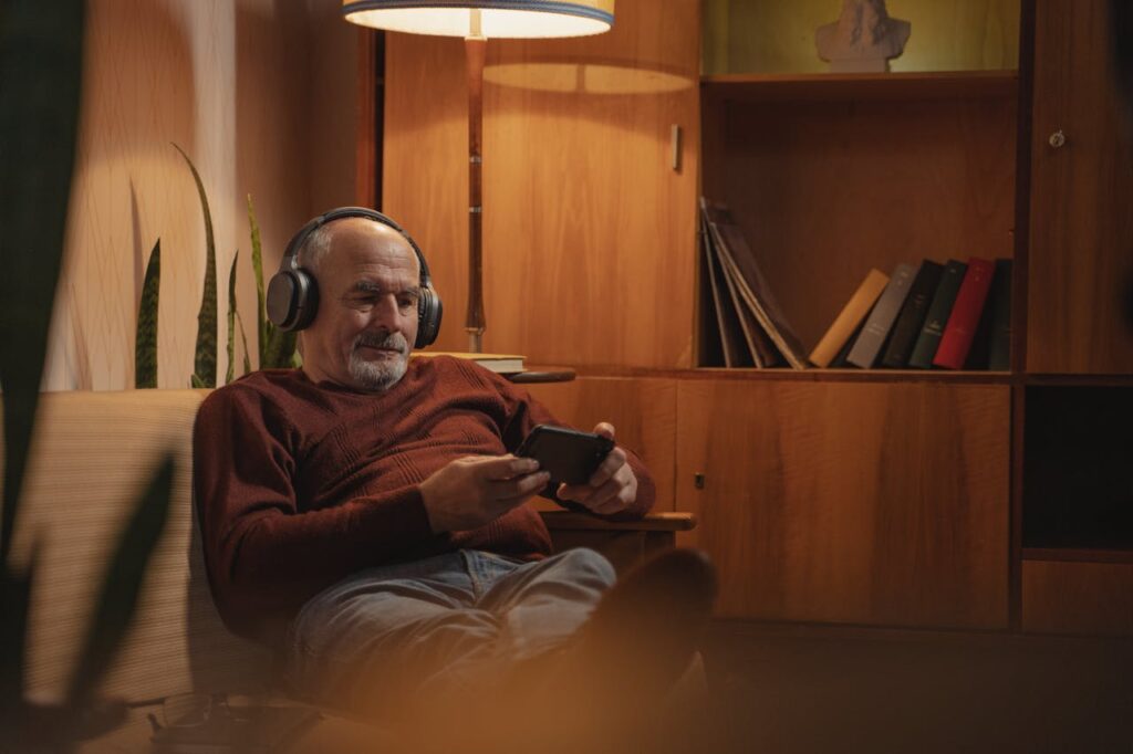 10 Relaxing Evening Activities to Soothe Your Soul