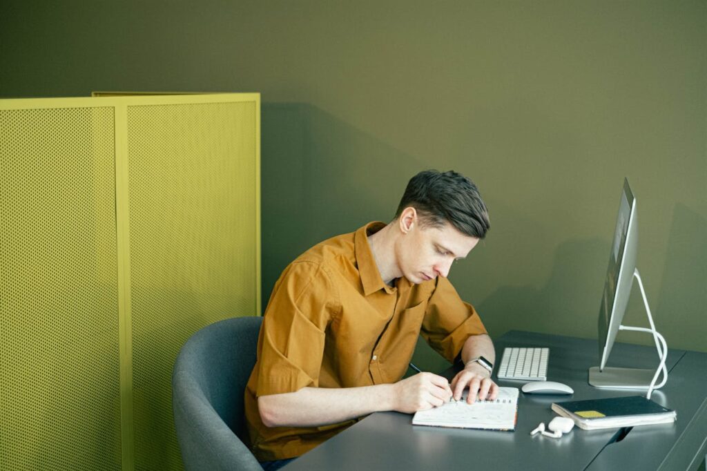 The 7 Best White Noise Machines for Office Privacy and Calm