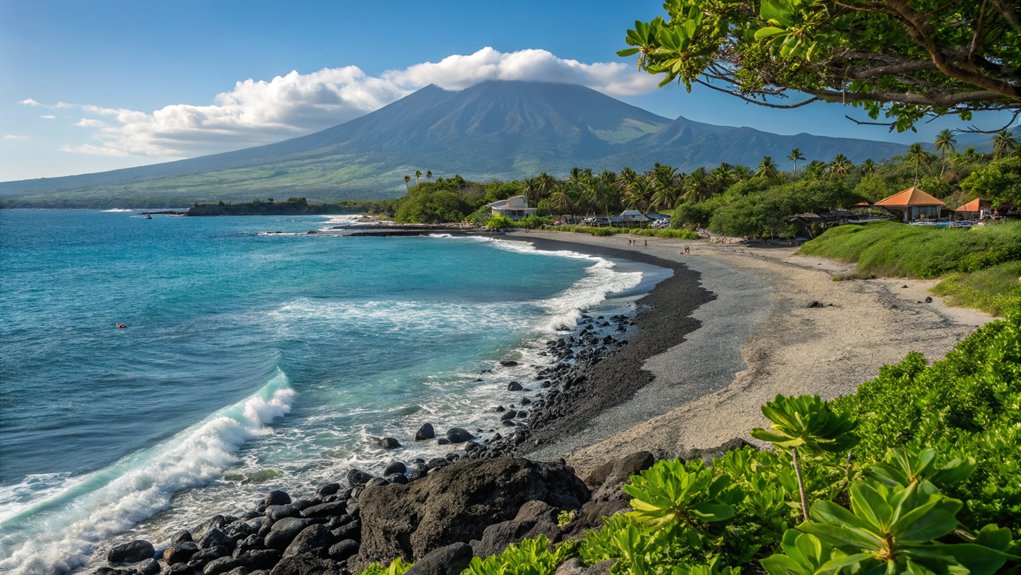 Solo Travel in Hawaii: Beaches, Volcanoes, and Culture