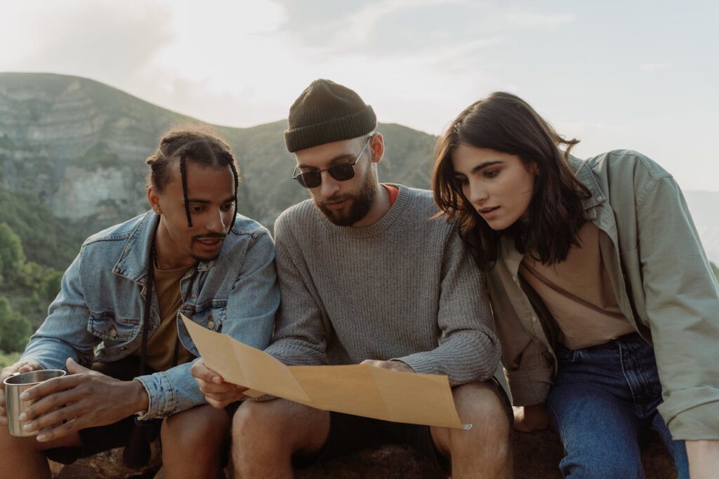 Solo Travel Group Options for Social Experiences