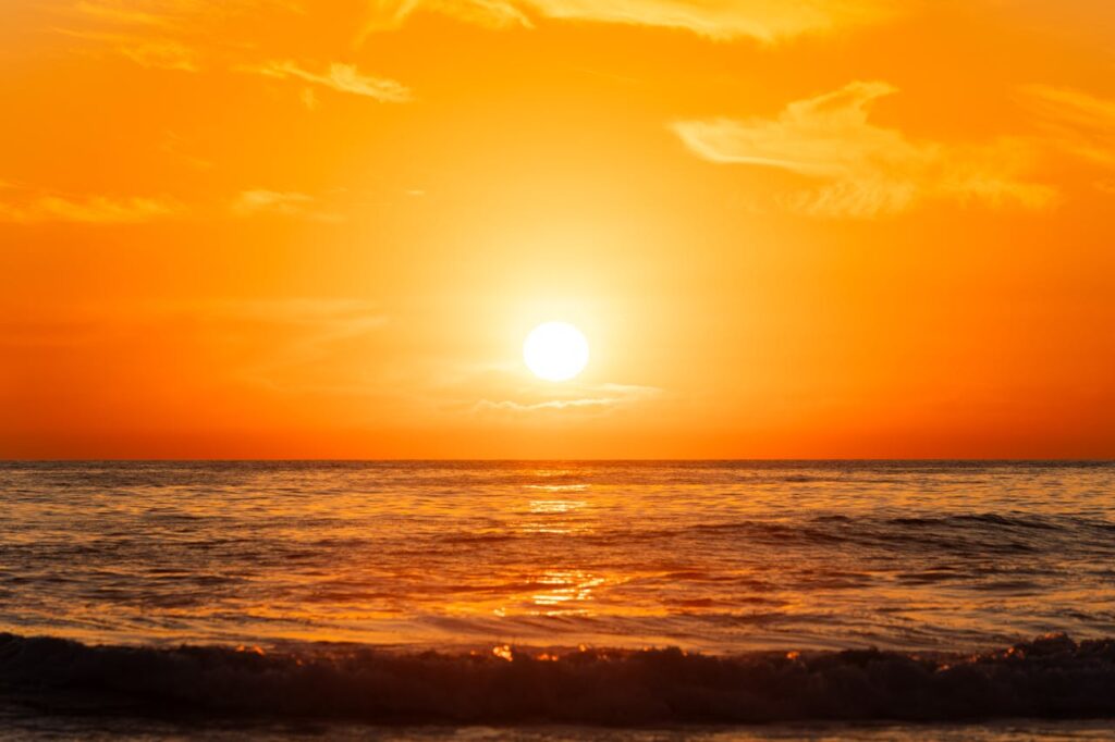 14 Places With Beautiful Sunsets to See