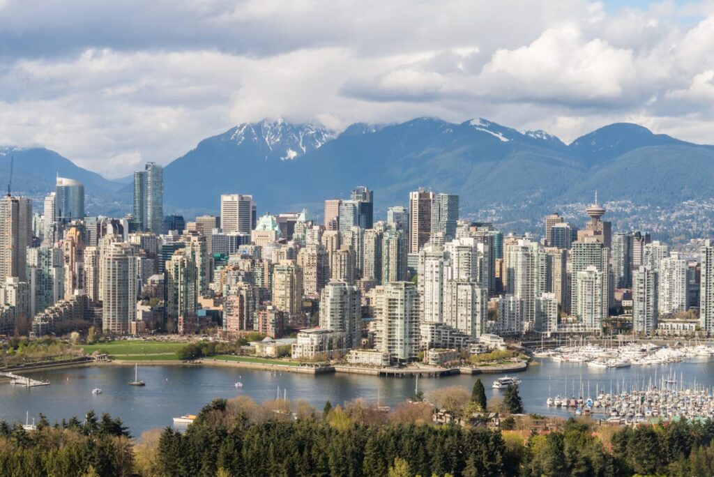 Solo Travel in Vancouver: Nature, Food, and City Life