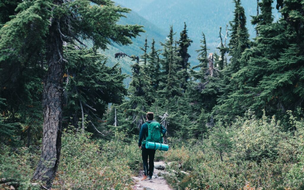 Solo Travel Pros and Cons for Better Decisions