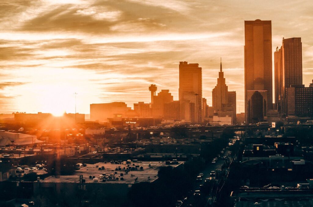 Solo Travel in Dallas: Food, Culture, and City Life