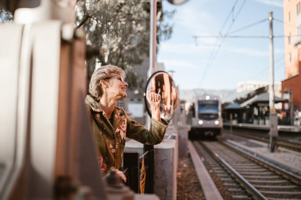 Solo Travel Women Over 60 for Confident Exploration