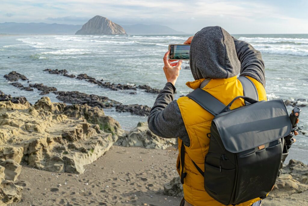Solo Travel Photography iPhone Setup for Best Shots
